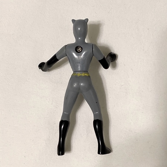 1993 DC Cat Woman Action Figure - Picture 2 of 6